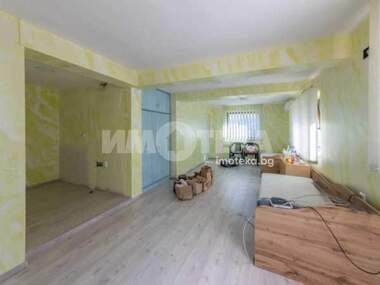 For sale - Office in Golden Sands,  Varna