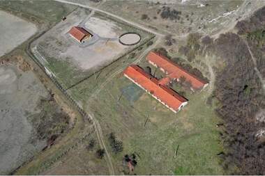 Продажба - Промишлено помещение в Острица,  Русе