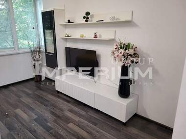 For rent - Apartment in Center,  Varna