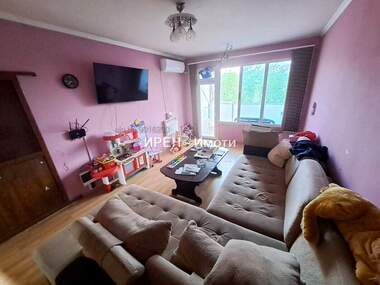 Verkauf - Wohnung in Hristo Botew,  Iambol