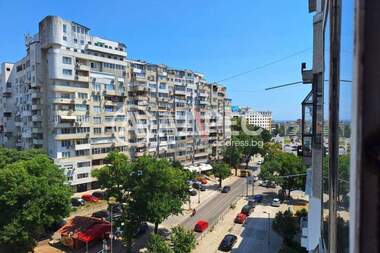 Verkauf - Wohnung in Center,  Varna