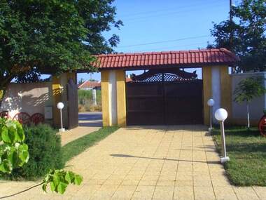Vânzare - Hotel în Bălgarevo,  Dobrice