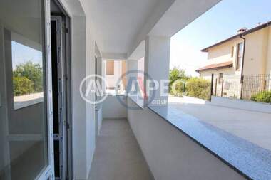 Satış - Apartman olarak Vinica,  Varna