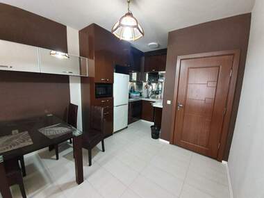Închiriere - Apartament în Zornița,  Burgas