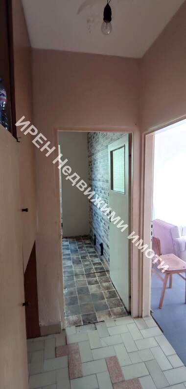 Vânzare - Apartament în Zlaten rog,  Iambol