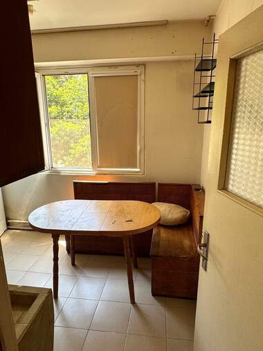 For sale - Apartment in Troian,  Lovech