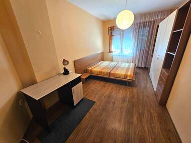 Miete - Wohnung in Mladejki halm,  Plowdiw