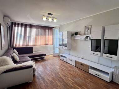 Продажба - Апартамент в Зорница,  Бургас