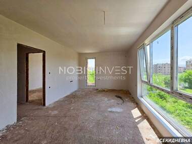 For sale - Apartment in Ostromila,  Plovdiv