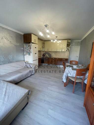 For sale - Apartment in Kiuchuk Parij,  Plovdiv
