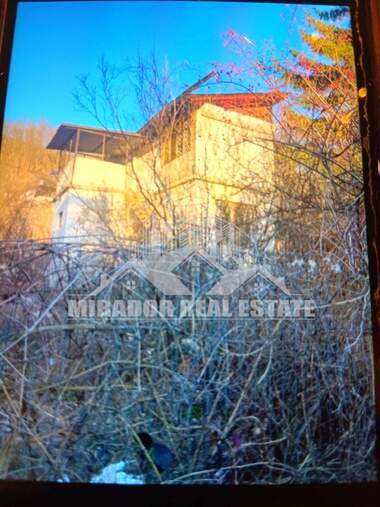 For sale - House in Svoge,  Sofia Oblast