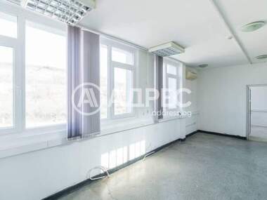 Miete - Büro in Wladislawowo,  Warna
