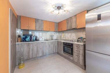 For sale - House in Evksinograd,  Varna