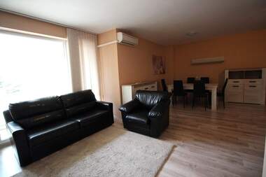 Miete - Wohnung in Zorniza,  Burgas