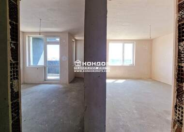 Vânzare - Apartament în Trakia,  Plovdiv