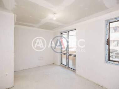 For sale - Apartment in Liatno kino Trakia,  Varna