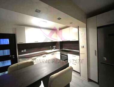 Închiriere - Apartament în Vladislavovo,  Varna