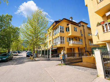 Satış - Apartman olarak Bakston,  Sofia