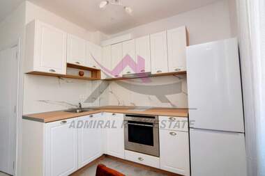 For rent - Apartment in Kaysieva gradina,  Varna