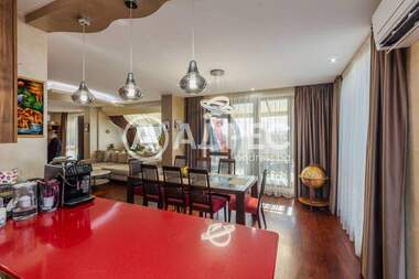 For sale - Apartment in Morska Gradina,  Varna