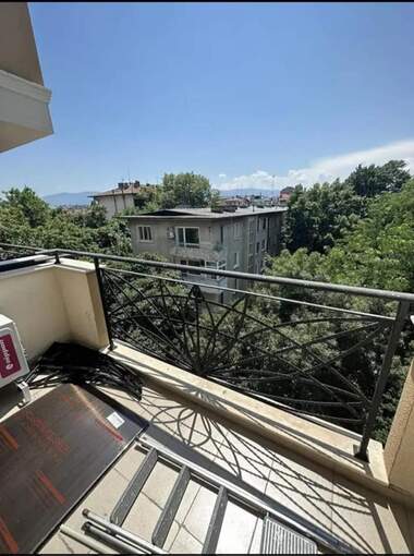 Închiriere - Apartament în Mladejki hălm,  Plovdiv