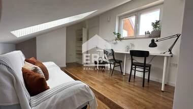 Kira - Apartman olarak Oborishte,  Sofia
