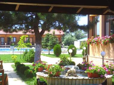 Vânzare - Hotel în Bălgarevo,  Dobrice