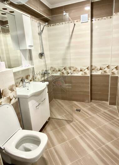 Наем - Апартамент в Център,  Пловдив