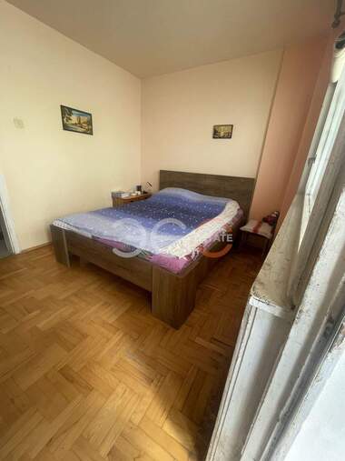 Продажба - Апартамент в Левски,  Варна