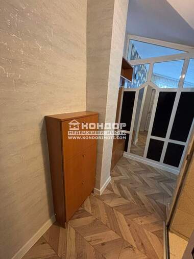 Продажба - Апартамент в Тракия,  Пловдив