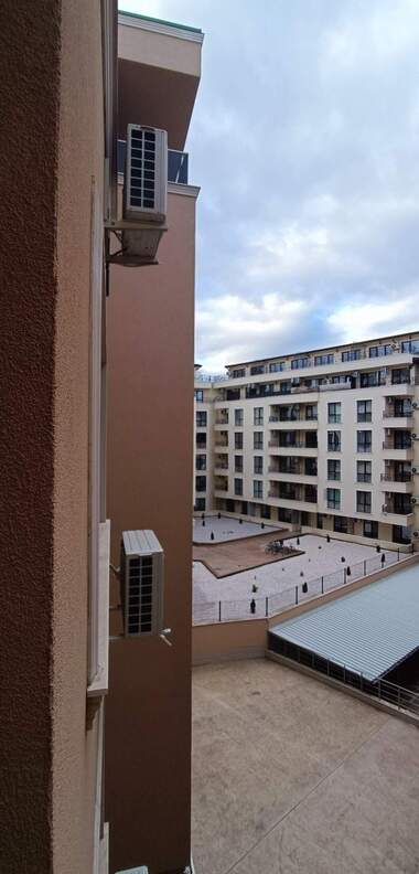 Miete - Wohnung in Mladejki halm,  Plowdiw