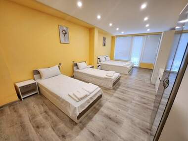 For rent - Venue/Store in Popovo,  Targovishte