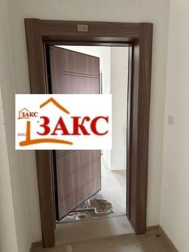 Продажба - Апартамент във Възрожденци,  Кърджали