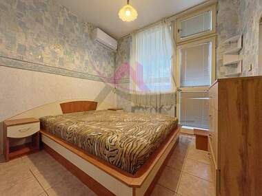 For rent - Apartment in Kolhozen pazar,  Varna