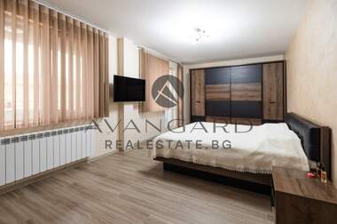 Продажба - Апартамент в Кючук Париж,  Пловдив