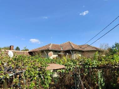 For sale - House in Ovcharovo,  Dobrich