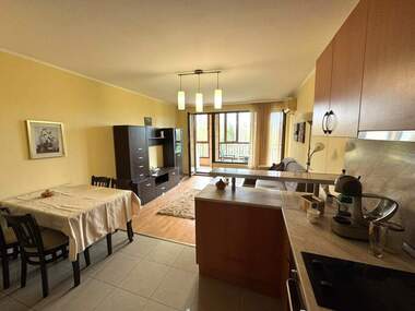 Satış - Apartman olarak Lazur,  Burgas
