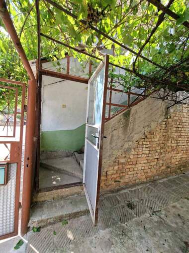 Vânzare - Etaj din casă în Novi Pazar,  Șumen