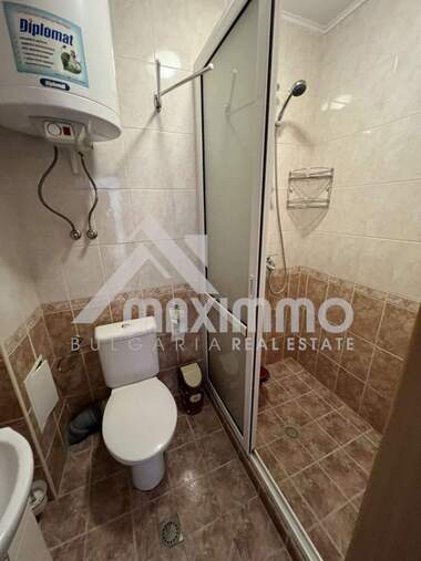 For sale - Apartment in Kolhozen pazar,  Varna