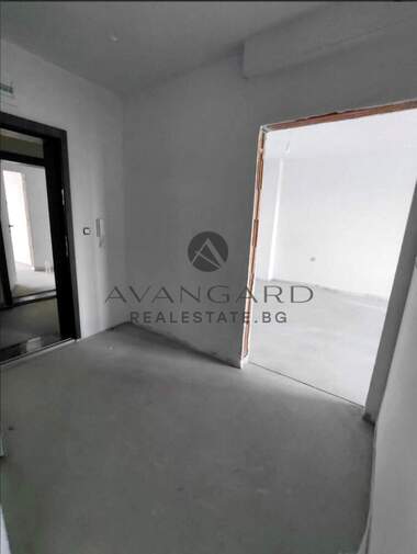 Продажба - Апартамент в Остромила,  Пловдив