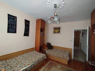 Продажа - Квартира в Дружба 2,  Русе