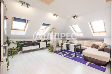 Vânzare - Apartament în Kolhozen pazar,  Varna