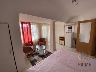 For rent - Apartment in Center,  Burgas