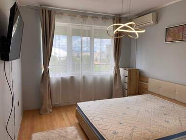Miete - Wohnung in Izgrew,  Burgas