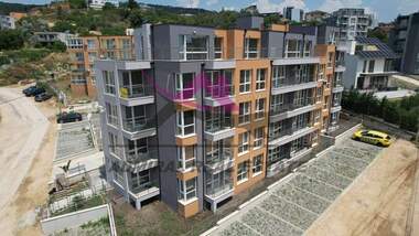 For sale - Apartment in Vazrajdane 3,  Varna