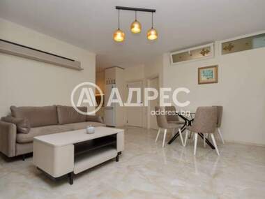 Продажба - Апартамент в Център,  Бургас