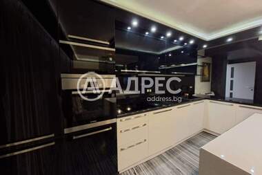 Ενοίκιο - Διαμέρισμα σε Кършияка,  Пловдив