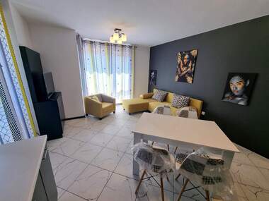 Kira - Apartman olarak Mladejki halm,  Plovdiv