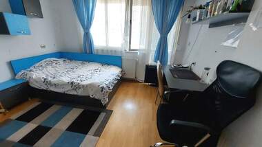 Vânzare - Apartament în Baîkal,  Kărdjali