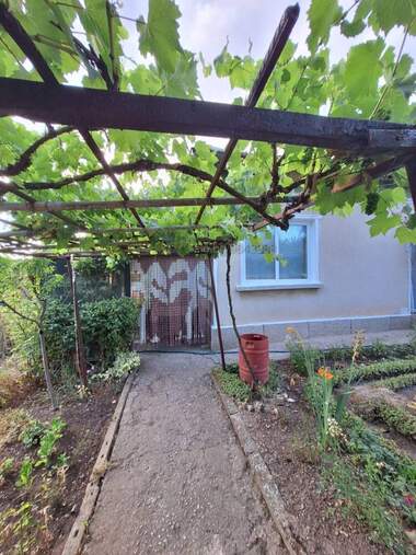 Vânzare - Casă în Kardam,  Dobrice